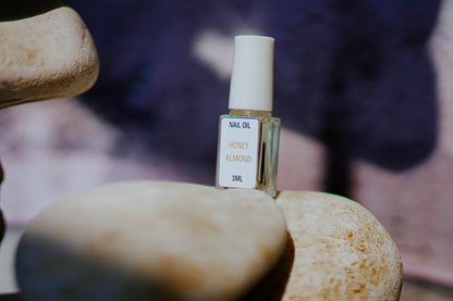 Honey Almond Nail Cuticle Oil image 0